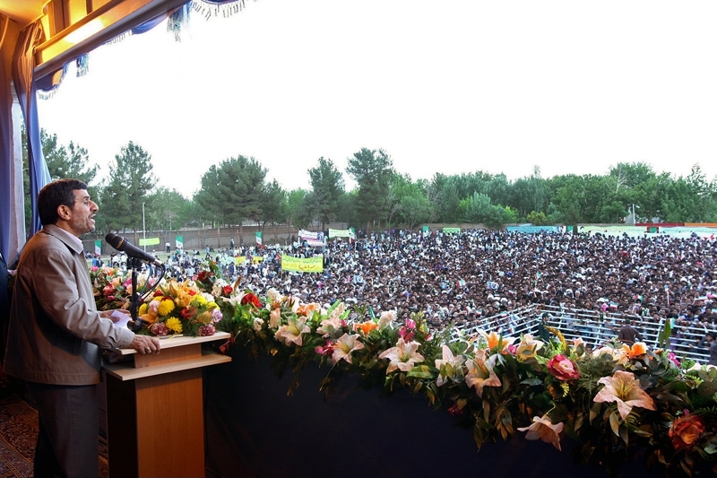 سخنرانی رییس جمهور در جمع مردم تربت جام