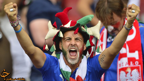 دیدار تیم های فوتبال ایتالیا و آلمان در مرحله نیمه نهایی یورو 2012