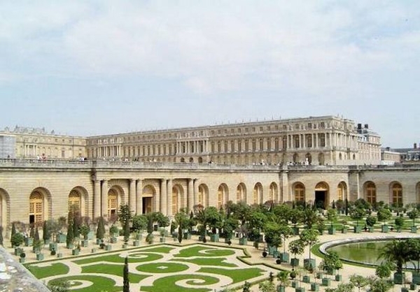کاخ تاج لیک بالاس، اودایپور، هند