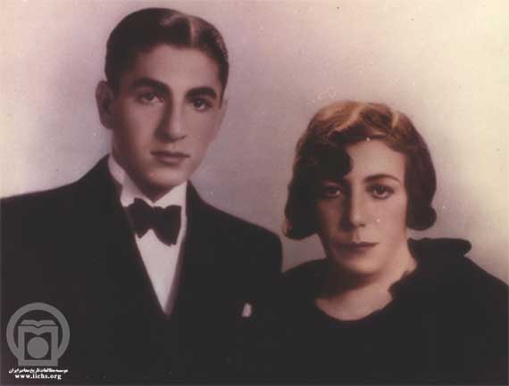 محمدرضا پهلوی (ولیعهد) و مادرش تاج‌الملوك پهلوی
