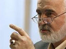 چرا اضطراراً احمدی نژاد را به موسوی ترجیح دادم؟