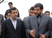 لطيفه کنایه‌دار ضرغامي در حضور احمدي‌نژاد +فيلم