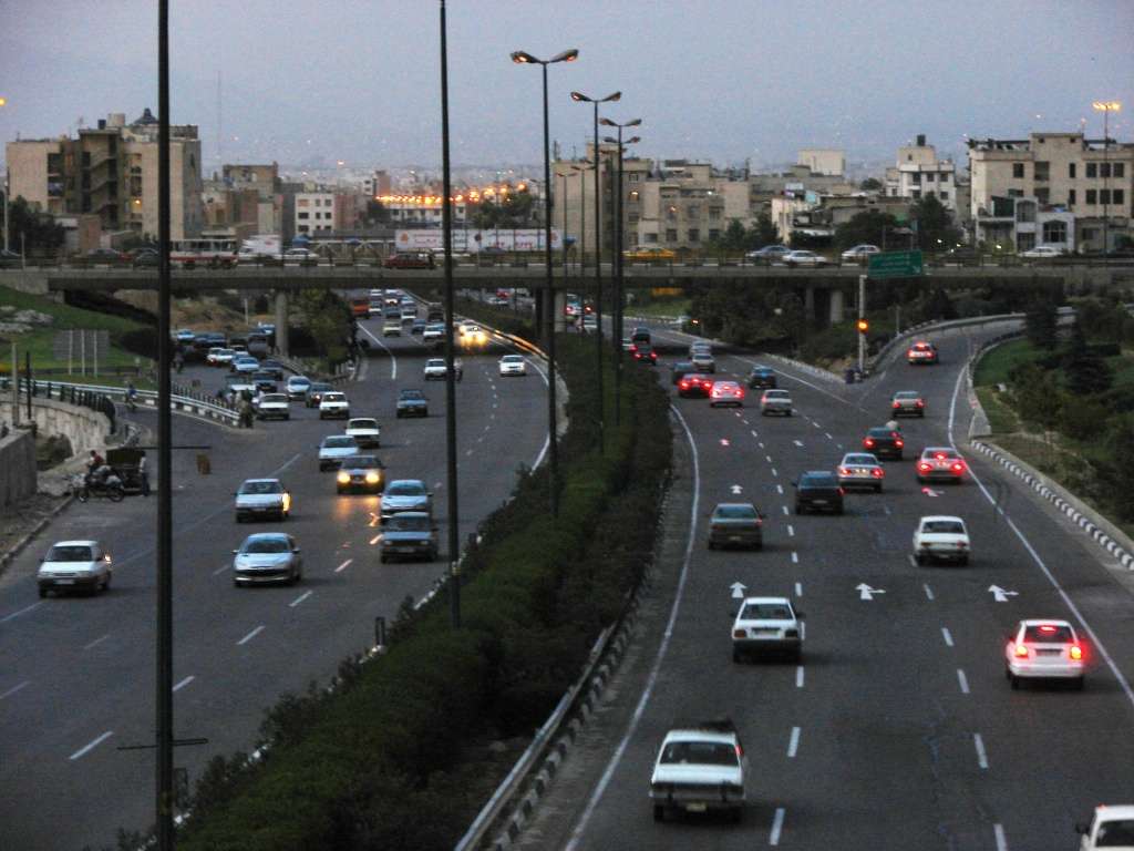 کاهش سرعت مجاز در 5 بزرگراه تهران