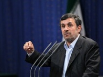 کنایه احمدی‌نژاد به سران حاشیه خلیج فارس