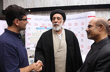 دیدار هادی خامنه‌ای و ابطحی از "آقای الف"