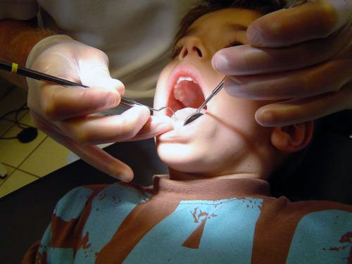 بیمه، هزینه‌های دندانپزشکی را می‌پردازد؟