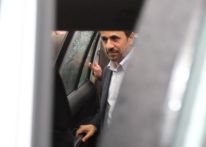 حاشيه‌ حضور احمدی‌نژاد درقم از دید ایرنا