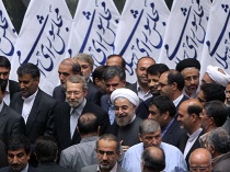 روحانی: دولت با کمک مجلس مشکلات را حل می کند/ از همه لیست‌ها استفاده خواهیم کرد
