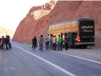 ماجرای درس اخلاق دختر ۱۱ ساله به مسافران اتوبوس