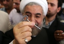 روزنامه‌ حامی‌هاشمی: کاش‌ روحانی‌ می‌گفت، من‌ پوپولیست‌ نیستم!