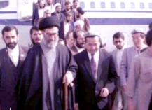 پاسخ مقتدرانه آیت‌الله خامنه‌ای به مقامات چین و عقب‌نشینی پکن