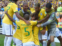 تیر دروازه، طلایی پوشان برزیل را نجات داد!
