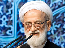 ایرانیان خارج از کشور باید چهره اسلام واقعی را ترویج کنند/ ماجرای سانسور سخنرانی شهید مطهری
