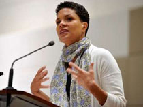حقوقدان آمریکایی:ظلم علیه سیاهپوستان در آمریکا نهادینه شده است