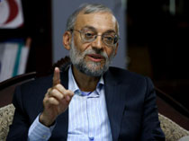 هاشمی فهمیده که در بین حزب‌اللهی‌ها پایگاهی ندارد/ تفکرات احمدی نژاد منحرف است