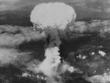 چرا آمریکا ژاپن را با بمب اتم زد؟
