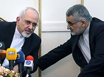 بروجردی: آقای ظریف! جوانان ایرانی در بند آمریکا را دریابید
