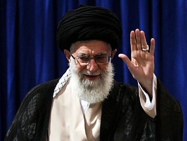 تسلیم ایران را مگر به خواب ببینند/ برای تصویب متن‌هسته‌ای باید مسیر قانونی طی شود