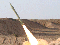 ایران با نمایش دومین پایگاه موشکی زیر زمینی خود، تسلیم ناپذیری اش را نشان داد