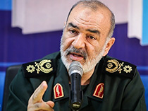 سردار سلامی: موشک‌ های‌ ایران آماده هدف قرار دادن دشمنان است