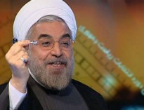 روحانی باید قفل مدرسه پیرمردها را بشکند!