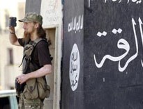 هفت دلیل آمریکا برای تصرف پایتخت داعش در سوریه