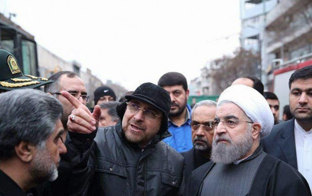 قالیباف و روحانی در محل حادثه پلاسکو