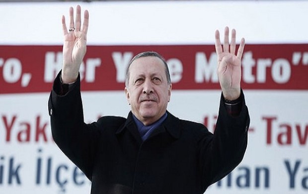 اردوغان خواستار حمایت از وی در همه پرسی شد