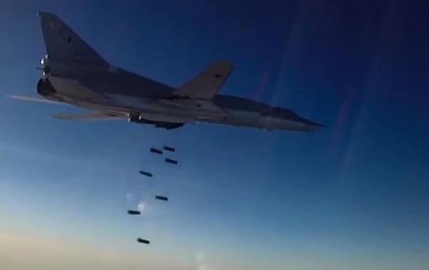حمله بمب‌افکن‌های راهبردی روس به داعش