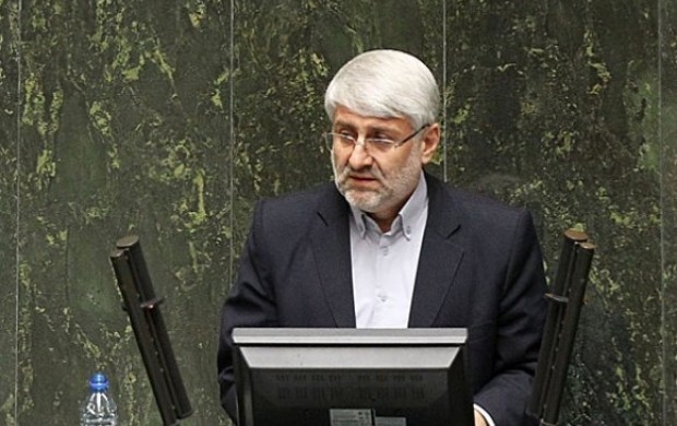 فرهنگی: آخوندی در صحن مجلس دروغ گفت