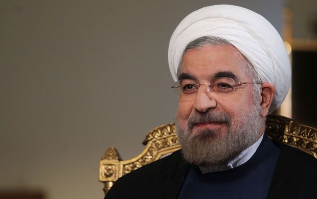 متعهد شدن حسن روحانی به ارائه گزارش درباره پیشرفت کار درباه تولید داخلی و اشتعال به مردم و رهبر معظم انقلاب