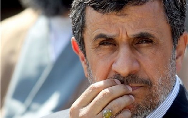 حضور احمدی نژاد در کنفرانس خبری