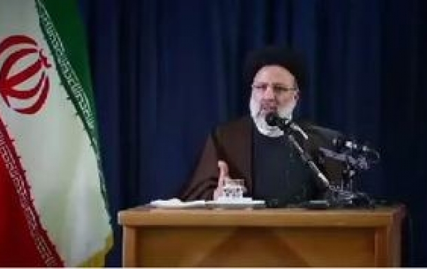 آمادگی حجت الاسلام رئیسی برای مناظره زنده