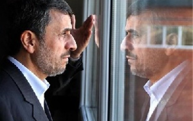 تکذیب درخواست حکم حکومتی برای احمدی‌نژاد