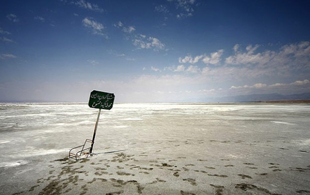 ستاد احیای دریاچه ارومیه نبودش بهتر از بودنش است