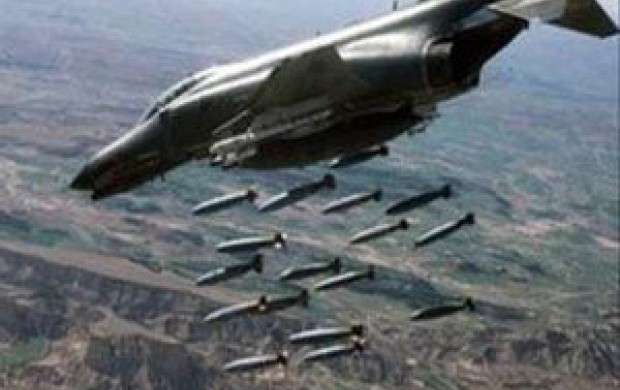 بمباران داعش در سوریه توسط جنگنده‌های عراقی