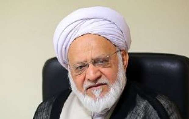 مصباحی مقدم: مواضع روحانی به رهبری نزدیک‌تر شده است!