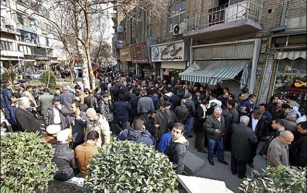۲۰۰ صراف غیر مجاز تابلودار در تهران فعالیت می‌کنند!