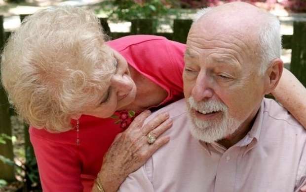 دو زبانه بودن احتمال آلزایمر را کاهش می‌دهد