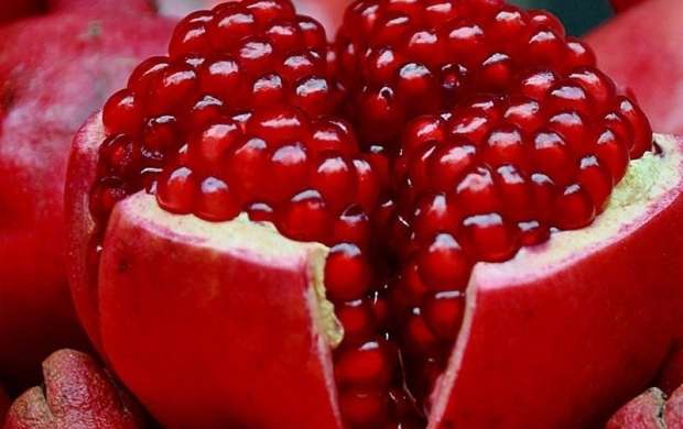 کدام میوه مُسکن طبیعی برای درد مفاصل چیست؟