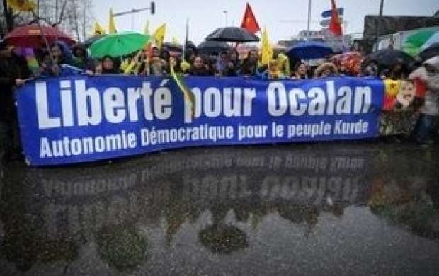 تظاهرات کردها در فرانسه برای آزادی اوجالان