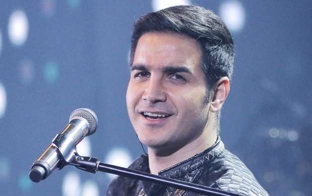 خواننده معروف به بیمارستان منتقل شد