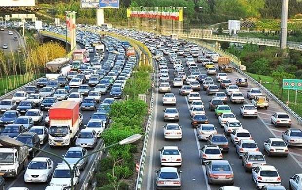 ترافیک پرحجم ۹ جاده‌ برای بازگشت به شهرها