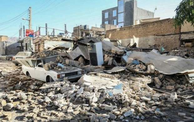 وضعیت بازسازی مناطق زلزله‌زده رضایت‌بخش نیست