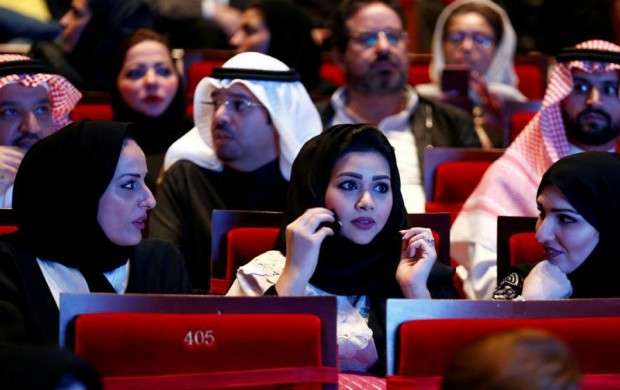 افتتاح نخستین سینما در عربستان