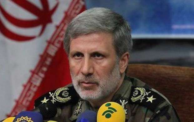 توصیه می‌کنم کسی قدرت ملت ایران را امتحان نکند