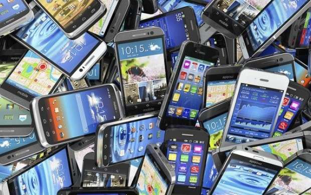 بازار موبایل همچنان در شوک نوسانات ارزی