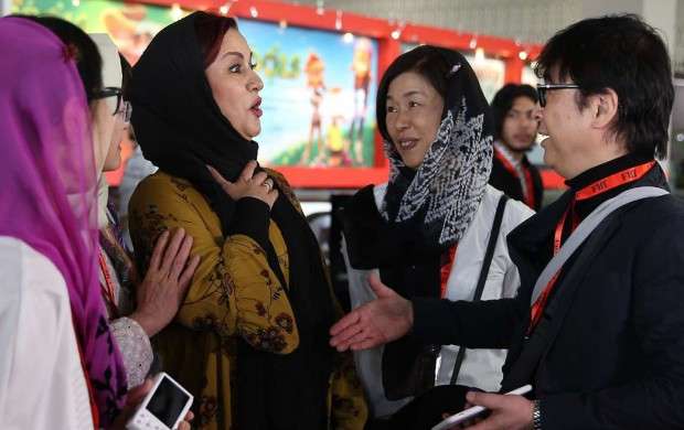 مریلا زارعی به مرد چینی: من مسلمانم