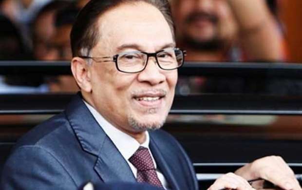 نخست‌وزیر آینده مالزی از زندان آزاد شد