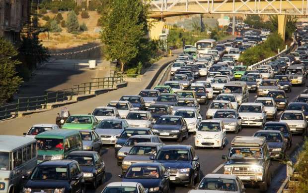 ترافیک سنگین در مسیرهای مرقد امام خمینی(ره)